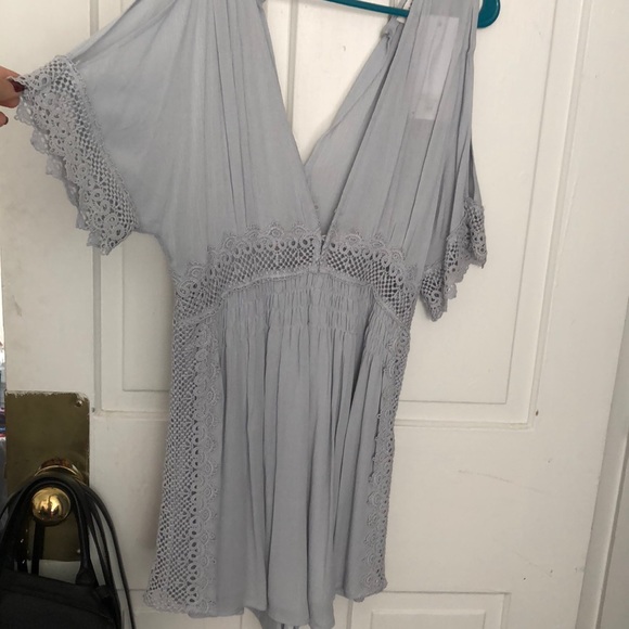 Romper - Picture 1 of 4